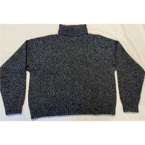 Vintage GAP cropped 100% wool turtleneck sweater